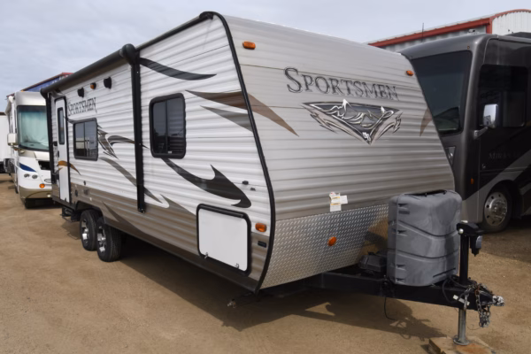2015 KZ Sportsmen 241RKS