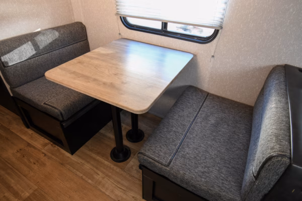Light & Short Trailer w/ Bunks for Adventurous Families - $68/wk - Image 18