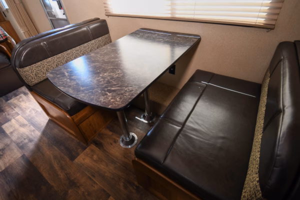 Spacious No-Slide w/ Tons of Storage - $66/wk - Image 16