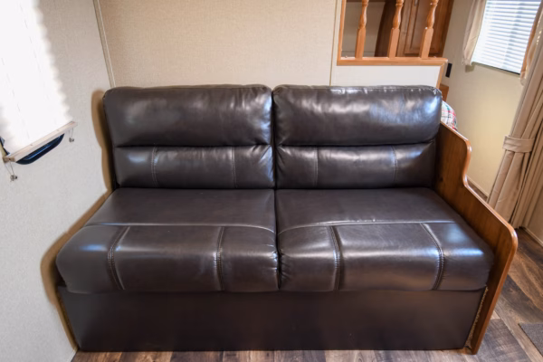 Spacious No-Slide w/ Tons of Storage - $66/wk - Image 18