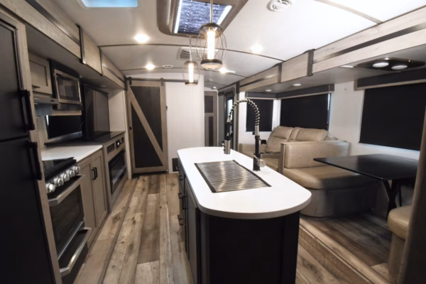 Luxury Bunkhouse w/ Camp Kitchen - Pending - Image 20