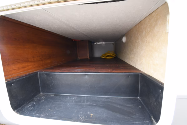 Spacious Fifth Perfect for the Lakefront - $86/wk --- ON SALE - Image 3