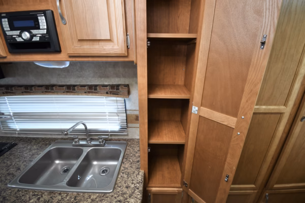 Lightweight Family Trailer w/ Tons of Storage - $65/wk - Image 14