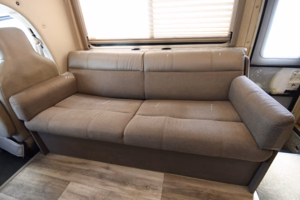 Spacious Class C w/ a Bunk & Lots of Storage - $205/wk - Image 22