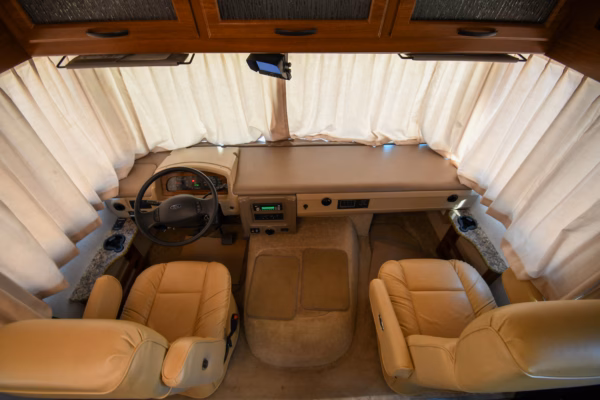 Lower Mileage Older Spacious Class A - $181/wk - Image 24