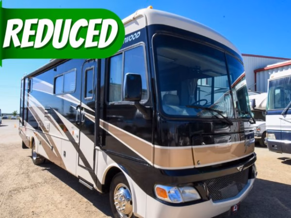 Lower Mileage Older Spacious Class A - $167/wk ---- ON SALE