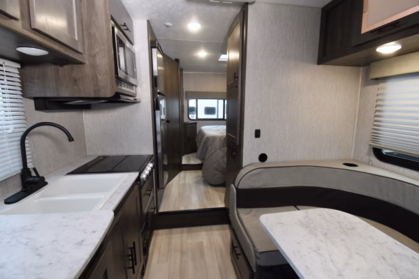 Low-Mileage Sleek Class C - $252/wk - Image 6