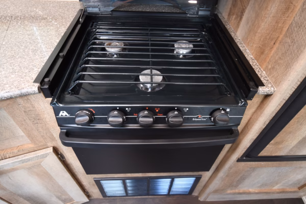 Bunkhouse Western-Styled Trailer w/ Camp Kitchen - $111/wk - Image 11