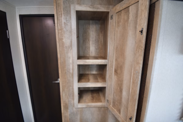 Bunkhouse Western-Styled Trailer w/ Camp Kitchen - $111/wk - Image 13