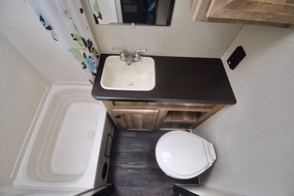 Bunkhouse Western-Styled Trailer w/ Camp Kitchen - $111/wk - Image 14