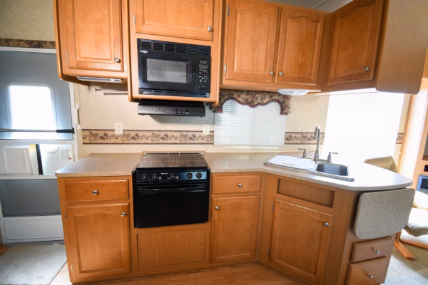 Spacious & Inviting, Nostalgic Fifth - $65/wk - Image 7