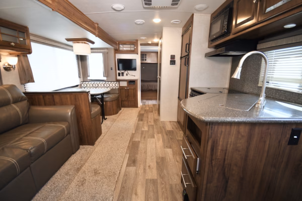 Homey 1-Slide Trailer w/ Lots of Storage - $94/wk - Image 5