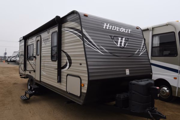No-Slide Lightweight Trailer w/ Camp Kitchen - $63/wk