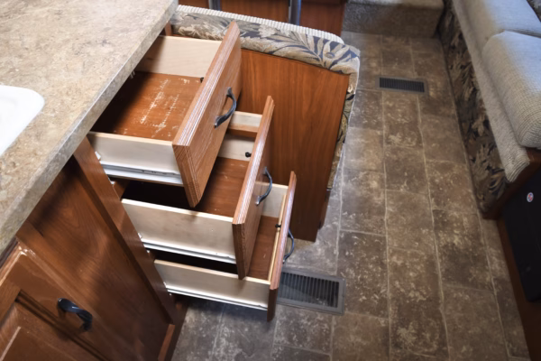 Lightweight Trailer w/ Rear Manual Slide & EXT. Kitchen - $43/wk - Image 11