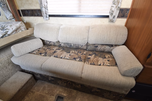 Lightweight Trailer w/ Rear Manual Slide & EXT. Kitchen - $43/wk - Image 18