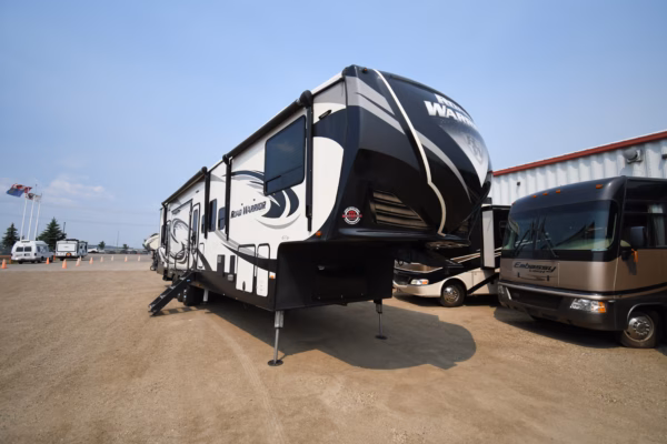 Luxury Toy Hauler w/ 2 Party Decks - $178/wk
