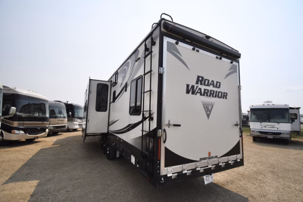 Luxury Toy Hauler w/ 2 Party Decks - $178/wk - Image 5