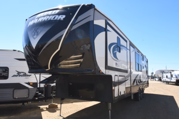 2018 Road Warrior 427RW