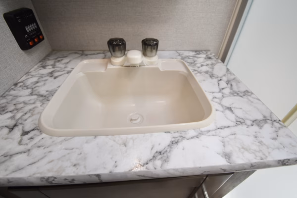 Luxury 1-Slide for Rugged Travelers - $96/wk - Image 20