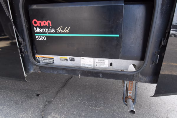 Roomy Class A w/ Tons of Storage & Washer/Dryer - $181/wk - Image 6