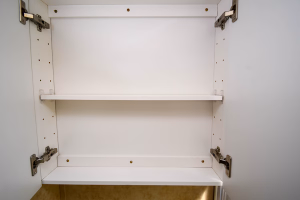 Spacious & Inviting Fifth w/ Lots of Storage - $57/wk - Image 15