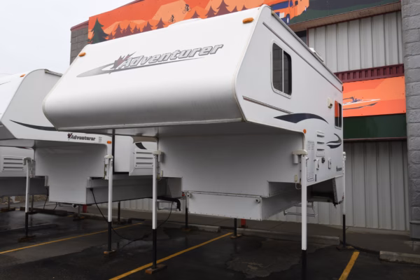 2009 Adventurer 90FWS