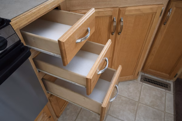 Cabin-Feely Fifth w/ Space & Tons of Storage - $62/wk - Image 10