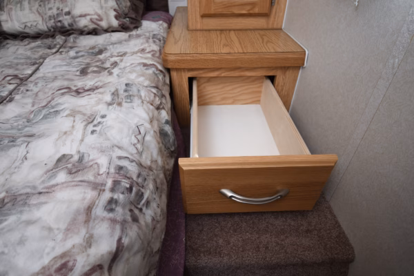 Cabin-Feely Fifth w/ Space & Tons of Storage - $62/wk - Image 24