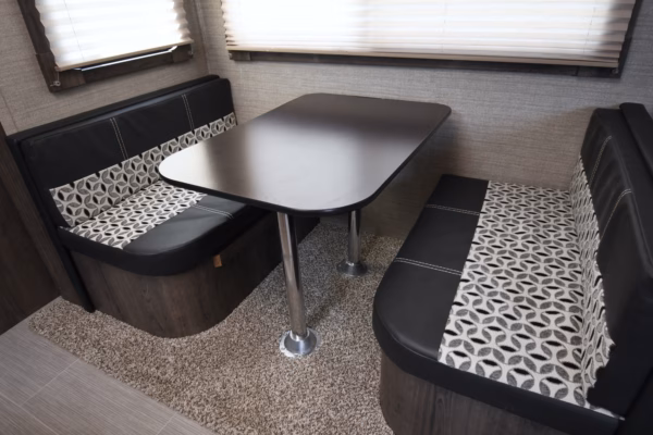 Modern Trailer w/ Bunks & Camp Kitchen - $71/wk - Image 15