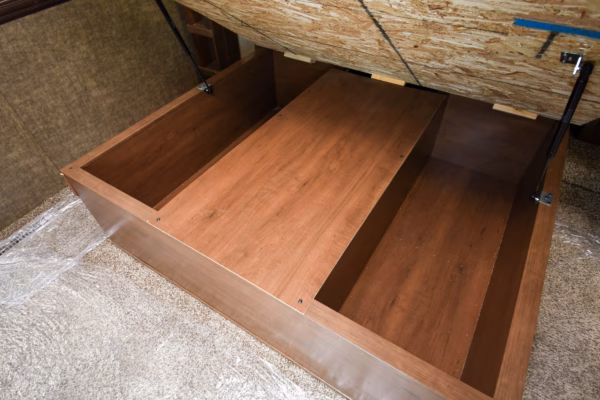 Spacious Home-on-Wheels Fifth w/ Tons of Storage - $96/wk - Image 23