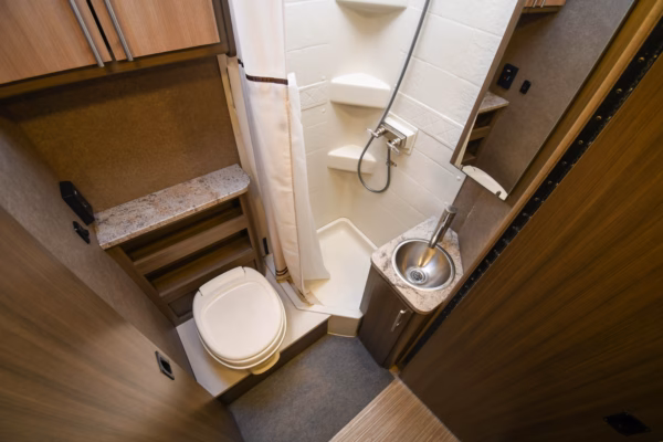 Short and Functional Class C - $188/wk - Image 18