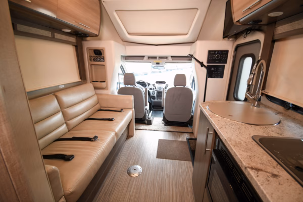 Short and Functional Class C - $188/wk - Image 19