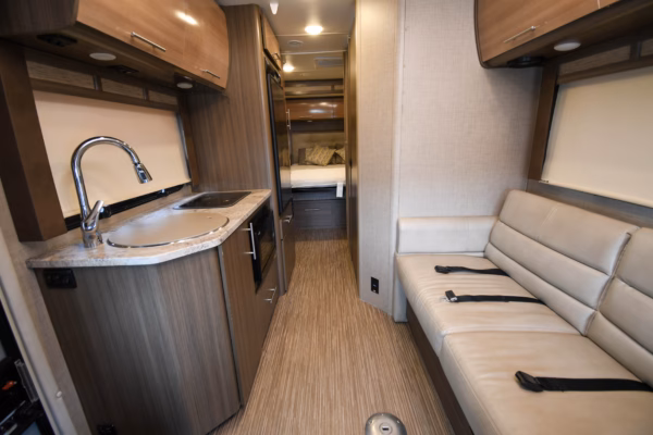 Short and Functional Class C - $188/wk - Image 7