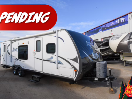 Lightweight Unit w/ Dual Entry & Rear Bunks - Pending