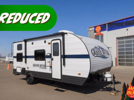 No Slide Rear Bunk Family Towable - $55/wk—ON SALE