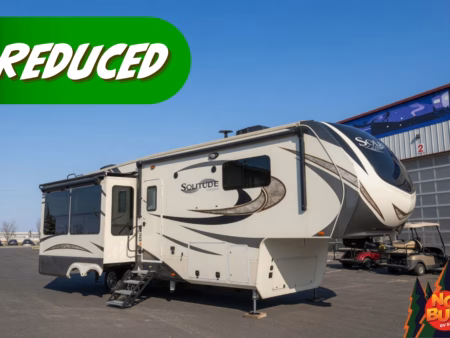 Cozy & Spacious 3-Hydraulic-Slide Fifth - $208/wk—ON SALE