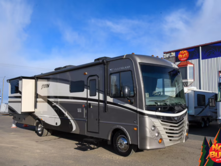 Luxury 1.5 Bath Class A w/ Loft & Fireplace - $230/wk