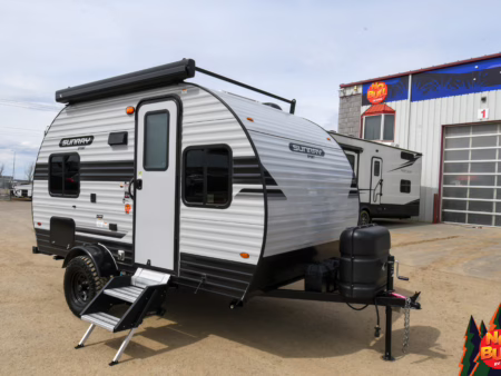 Compact No-Slide Unit w/ Wet Bath & Solar - $57/wk