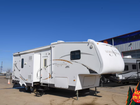 Cozy Toy Hauler w/ Tons of Storage & Island - $162/wk