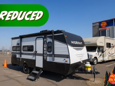 Easy-to-Tow Single Slide Couples' - $67/wk—ON SALE