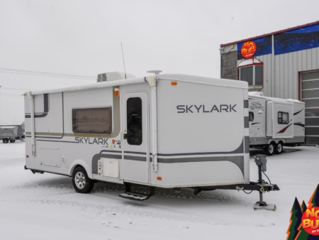 No Slide Easy-to-Tow Couples' - $57/wk