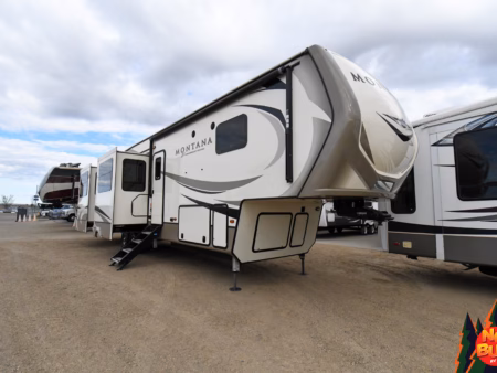 Spacious 4-Slide Rear Kitchen Fifth - $238/wk
