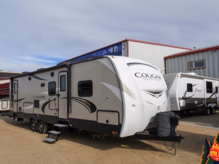 Rear Bunk Dual Entry Family Towable - $116/wk