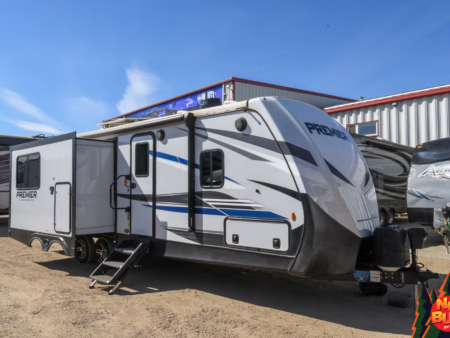 2-Slide Couples' Unit w/ Camp Kitchen - $108/wk