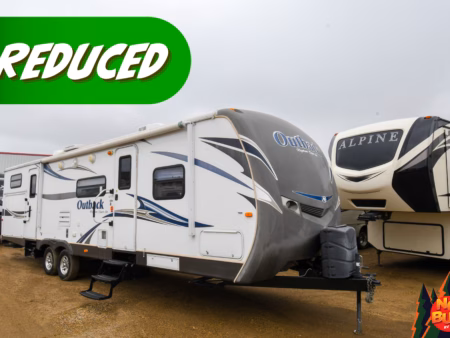 Rear Bunkhouse Dual Entry Towable Sleeps 10 - $65/wk—ON SALE