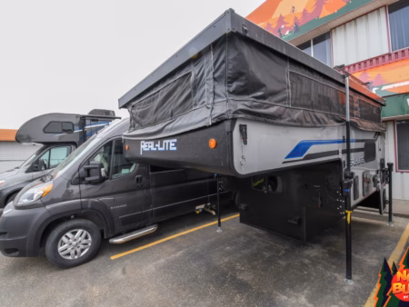 Pop-Up Tent Truck Camper Sleeps 4 (no bath) - $81/wk