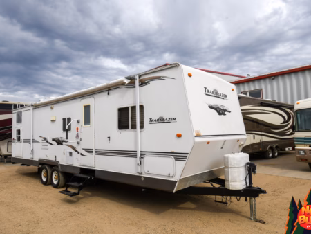 Rear Bunkhouse 1-Slide Bumper Pull - $54/wk