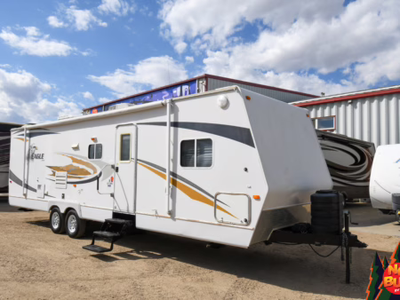 Rear Bunkhouse Family Unit - $62/wk