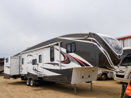 Dual Entry Rear Bunkhouse Fifth Sleeps 10 - $91/wk