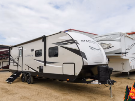 Rear Bunk & Bathroom Family Towable - $103/wk
